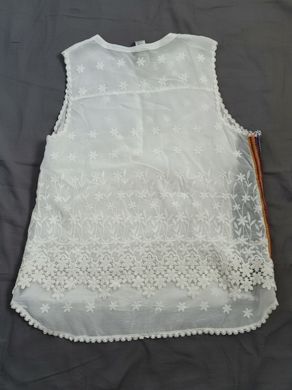 Johnny Was White Sleeveless Embroidered Lace Trim Top - Picture 2 of 5